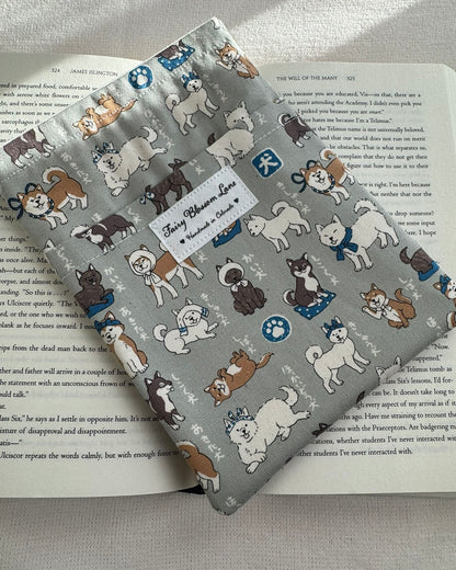 Shiba Inu Book Sleeve
