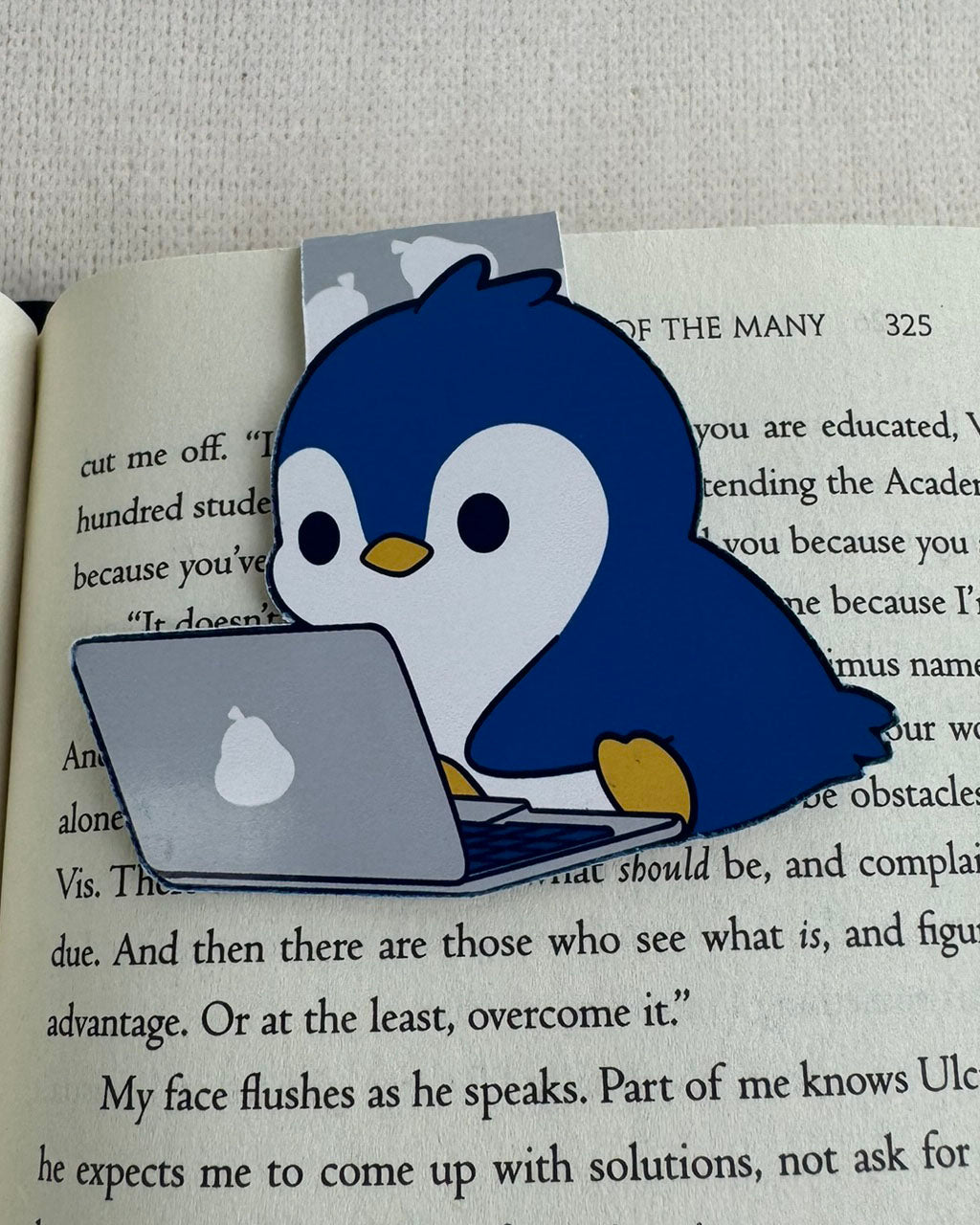 Penguin Laptop Magnetic Bookmark